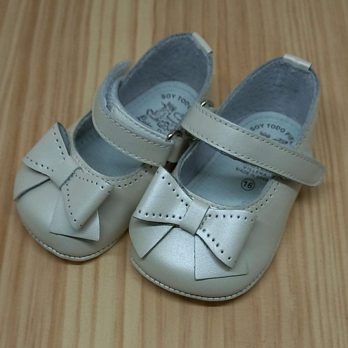 Zapatito bebe bautizo
