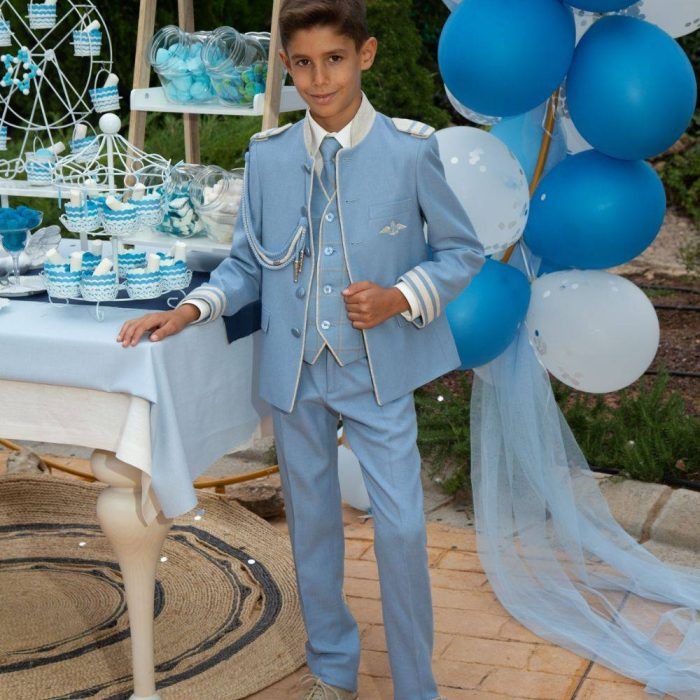 Trajes de comunion.