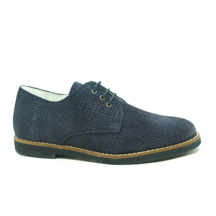 Zapato de niño en marino