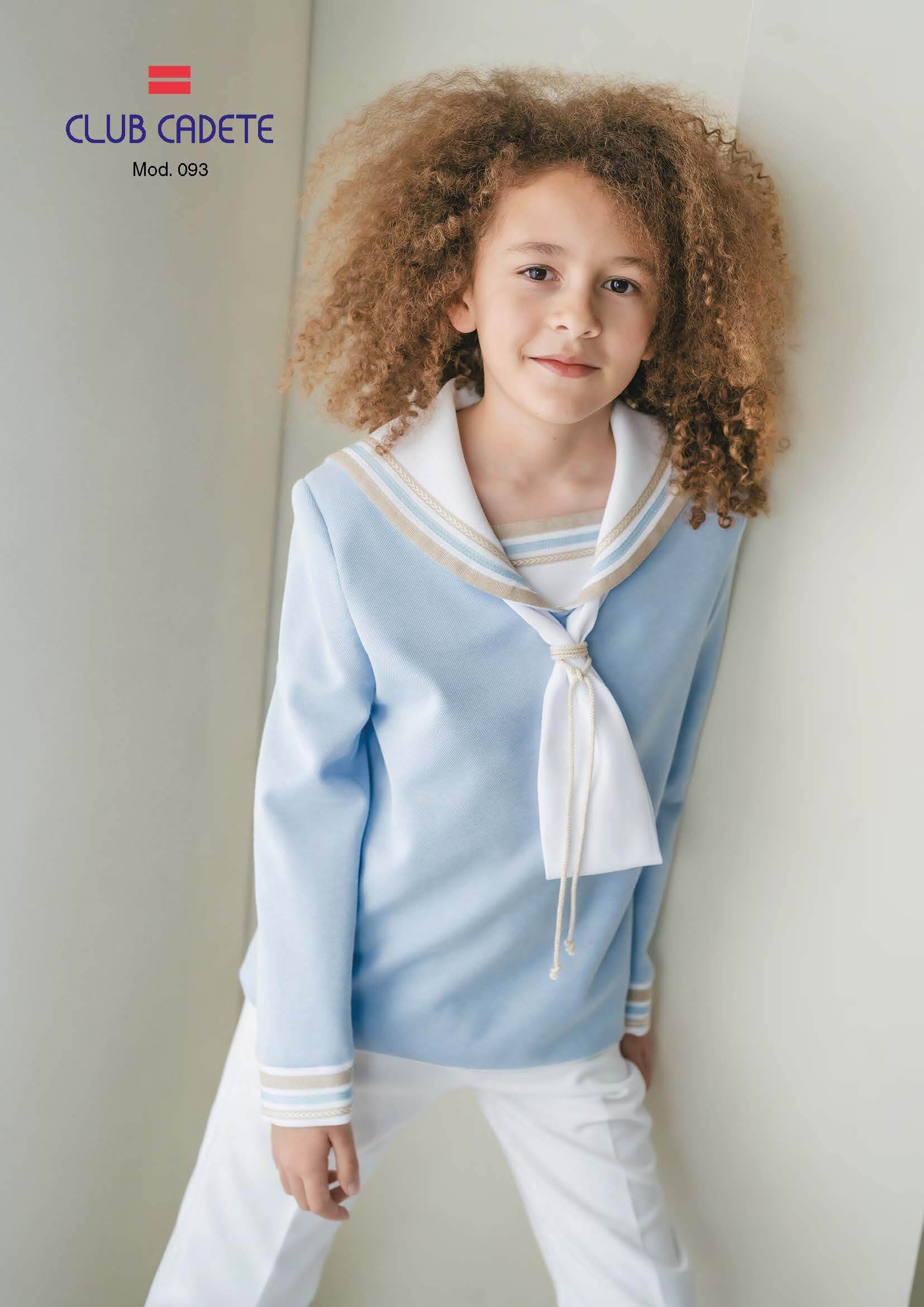Traje de marinero en celeste