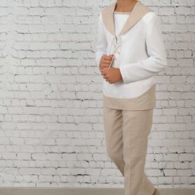 Traje de comunion en marinero un diseño original en tonos crudo y camel,