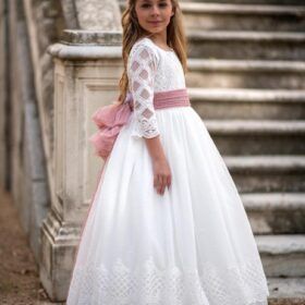Vestido de comunión niña tul bordado Chus Rodríguez Atelier