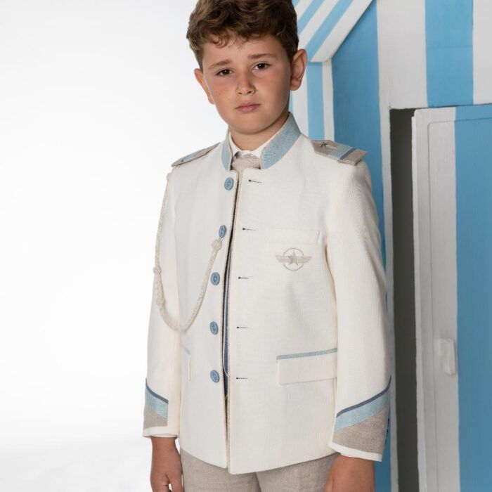 traje de almirante beige colección mar en calma
