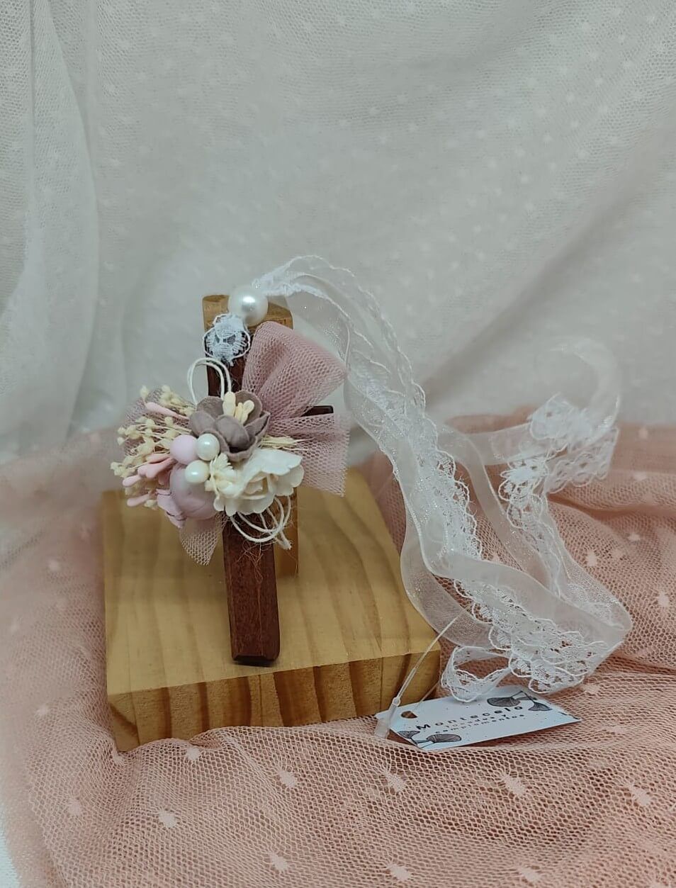 Cruz de comuniuon en tono rosa