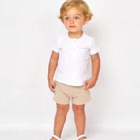 Conjunto Spagnolo para niño con camiseta blanca y bermuda crema