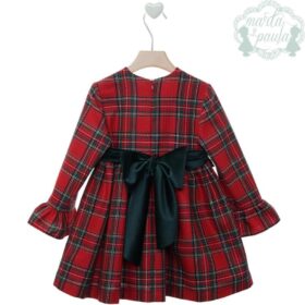 Vestido en cuadros rojo y verde